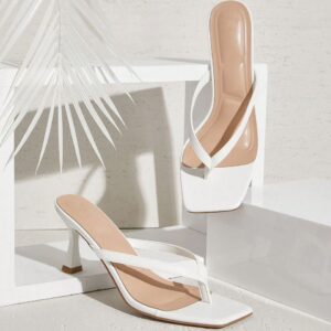 Sandalias descalzadas de tacón bajo