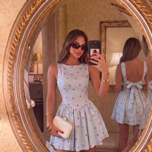 Vestido con corte de princesa