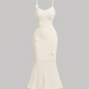 Vestido con flores a relieve