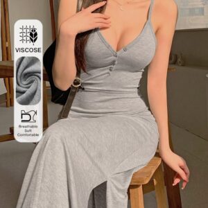 Vestido largo y ajustado con escote en V